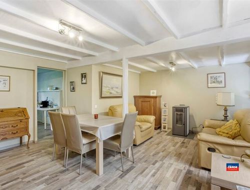                                        Maison à vendre à Schilde, € 335.000
