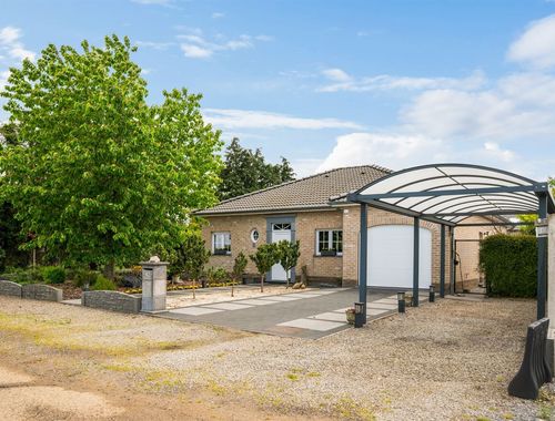                                         Maison unifamiliale à vendre à Meensel-Kiezegem, € 550.000

