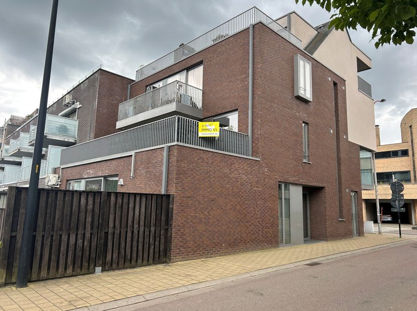 Appartement à louer
                    à 2440 Geel
