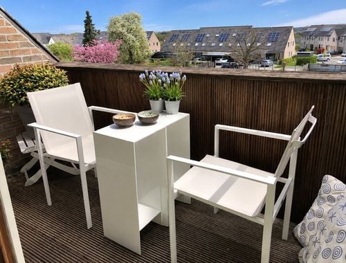                                         Duplex te huur in Zwevezele, € 750
