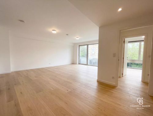                                         Appartement te koop in Ukkel, € 450.000
