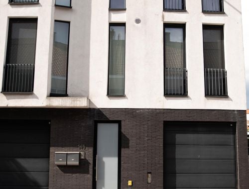                                         Appartement à vendre à Burcht, € 315.000
