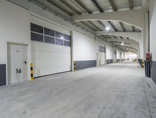                                         Bedrijfsgebouw te huur in Ingooigem, € 63.957,78
