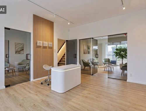                                         Kantoor met woning te koop in Evergem, € 499.000
