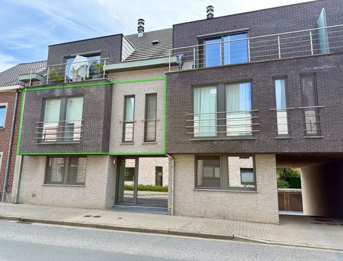                                         Appartement à louer à Asper, € 875
