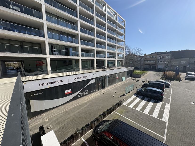 Bien professionnel à louer
                    à 8400 Oostende