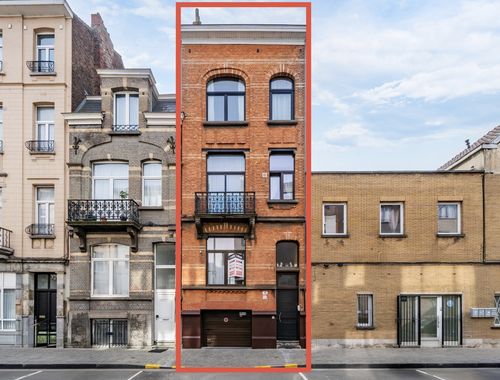                                         Appartementsgebouw te koop in Anderlecht, € 430.000
