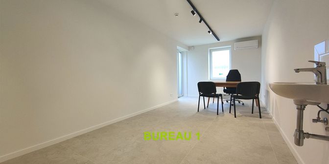 Bien professionnel à louer à 7500 Tournai