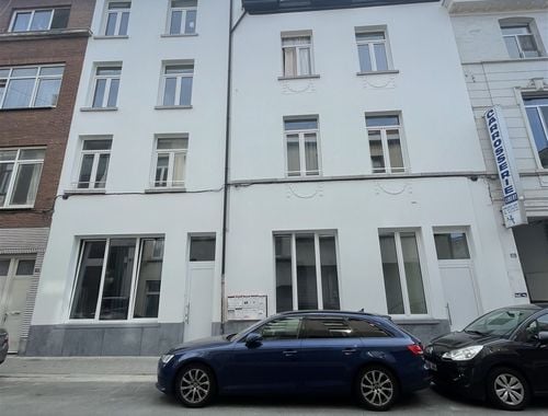                                         Kot-Kamer te huur in Antwerpen, € 345
