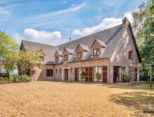                                         Villa te koop in Houthalen, € 549.000
