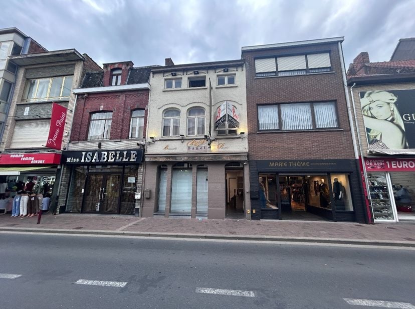 Huis te koop in Rijselstraat 173,
                    8930 Menen