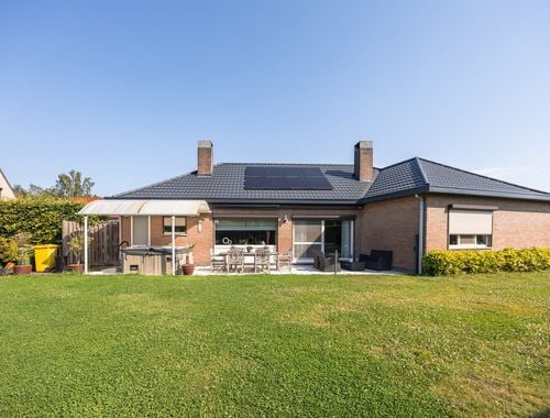                                         Maison à vendre à Hever, € 639.000
