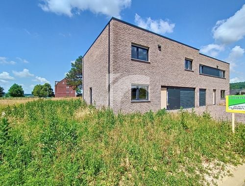                                         Maison à vendre à Gemmenich, € 437.489
