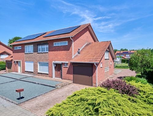                                         Woning te koop in Lommel, € 289.000
