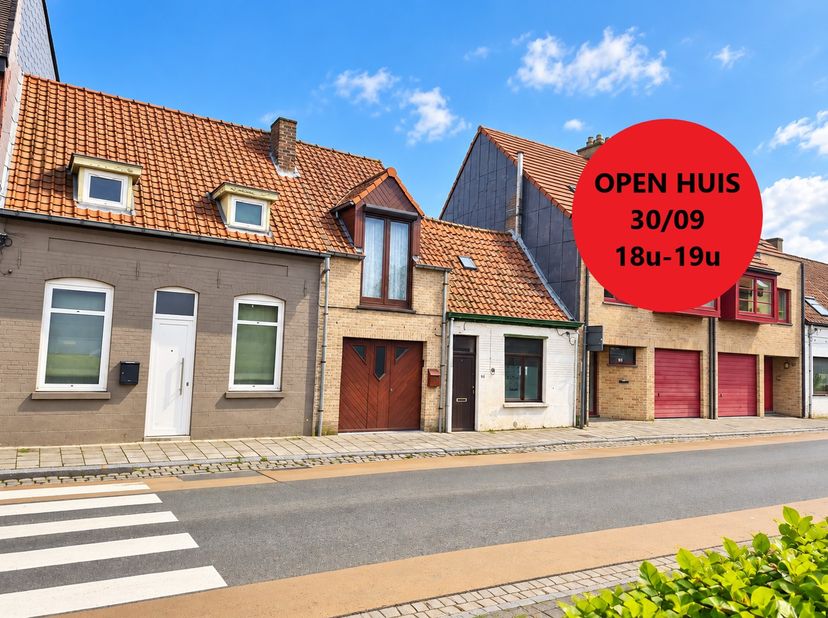 Huis te koop in Stationsstraat 95,
                    9990 Maldegem