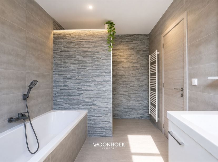 Huis te koop in Heirbrugstraat 33,
                    9160 Lokeren