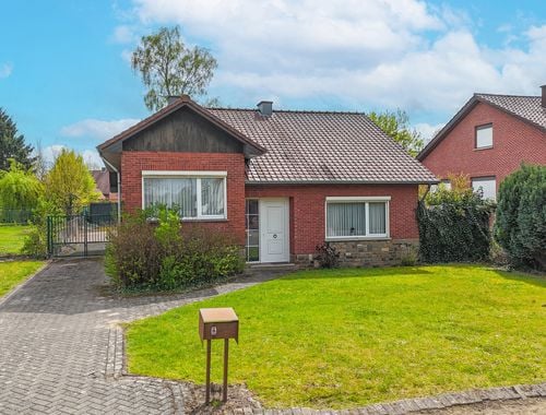                                         Woning te koop in Heusden, € 249.000
