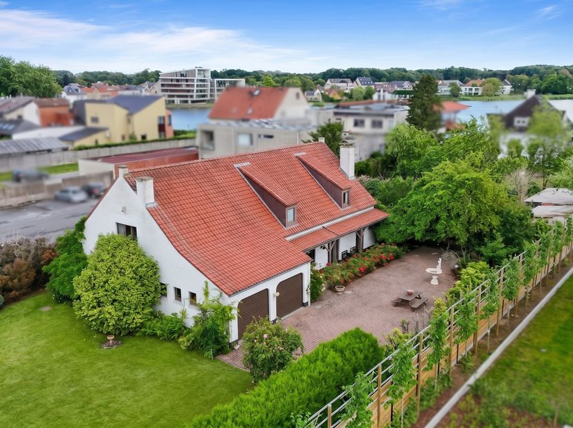 Huis te koop in Frans Broeckaertlaan 47,
                    9290 Overmere