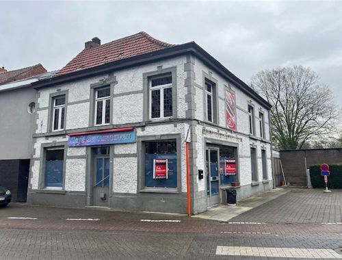                                         Handelspand met woonst te koop in Sint-Truiden, € 165.000
