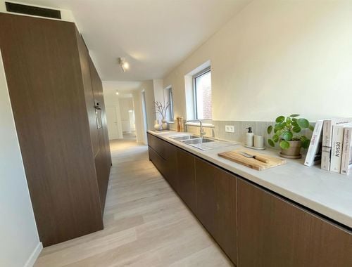                                         Maison à vendre à Izegem, € 349.000
