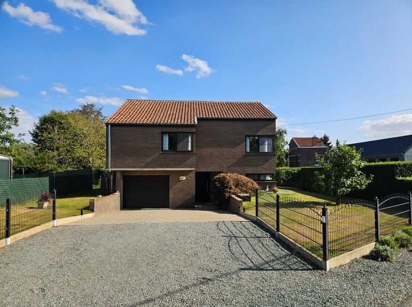 Maison à vendre à St-Guduladreef 49,
                    1785 Hamme