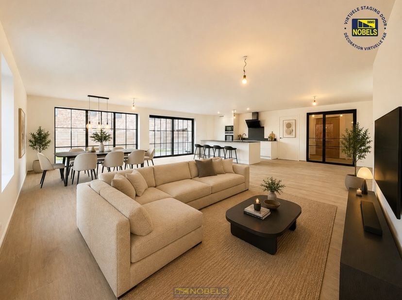 Mogelijkheid tot aankoop à verlaagd 6%BTW-tarief!<br />
<br />
VERRASSEND RUIME NIEUWBOUWWONING met 4 SLAAPKAMERS, tuin, garage in de rustige omgeving