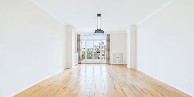 Appartement te huur in Rue Darwin 56, 1050 Elsene