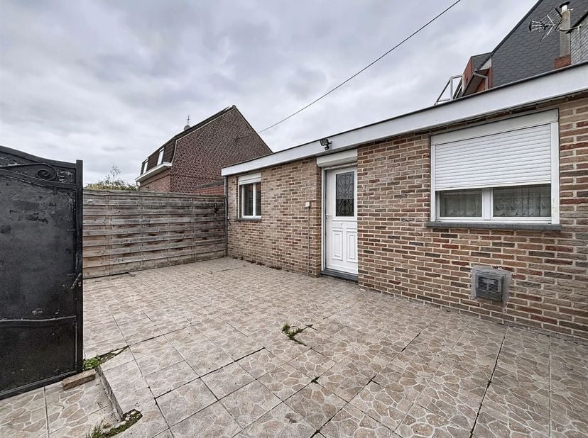Maison à louer à Impasse des Sapeurs 1,
                    7712 Herseaux