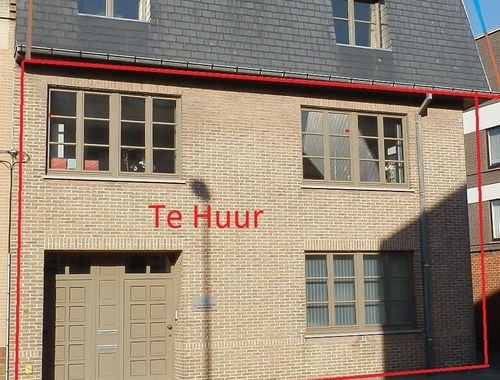                                         Espace de bureaux à louer à Veurne, € 2.200

