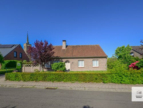                                         Maison à vendre à Zwevezele, € 415.000
