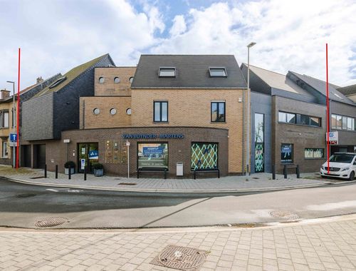                                         Bureaux à vendre à Sint-Gillis-Waas, € 1.195.000
