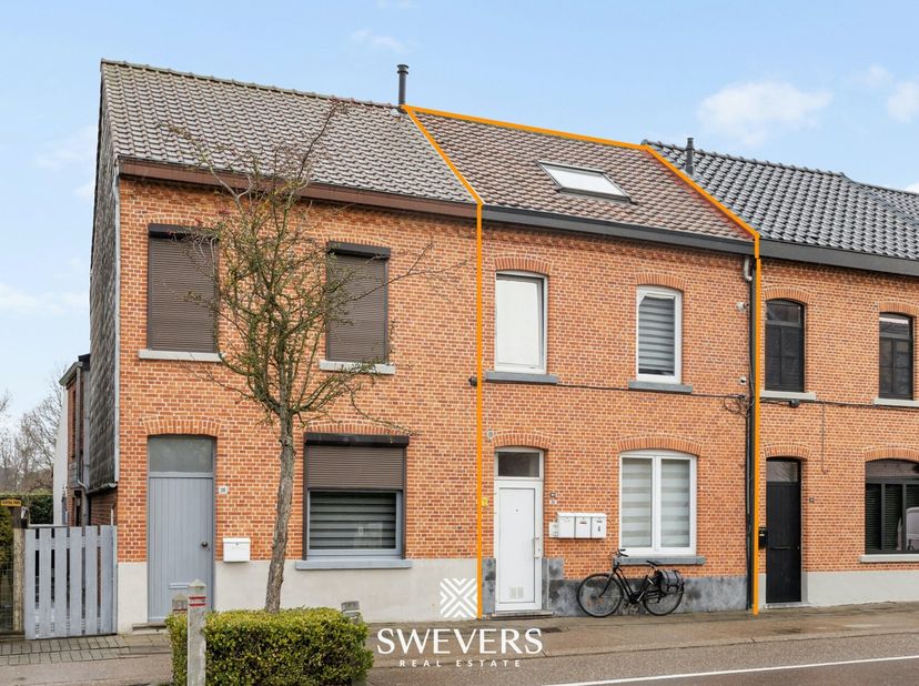 Voor meer info en fotos, surf naar www.swevers.be  In de Kroonwinningstraat 30 in Hasselt zijn<br />
verbouwingen nodig om het eigendom terug naar een