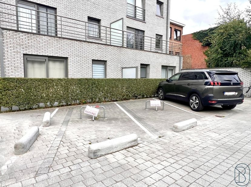 Garage à vendre
                    à 8790 Waregem