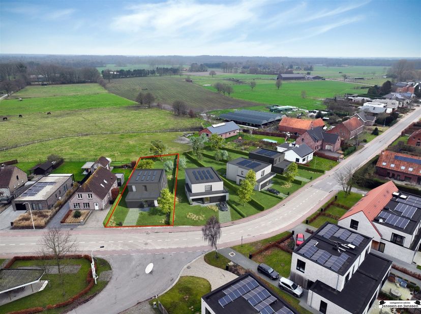 Villagrond van 754,20 m² op rustige ligging in Oud Gooreind <br />
In een verkaveling van vier bouwgronden, centraal gelegen in Gooreind, bevindt zic