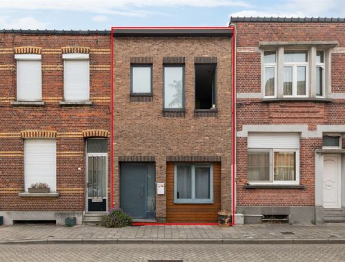                                         Eengezinswoning te koop in Hoboken, € 265.000
