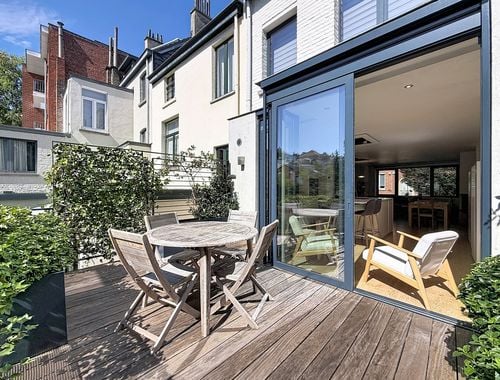                                         Triplex te huur in Ukkel, € 2.350
