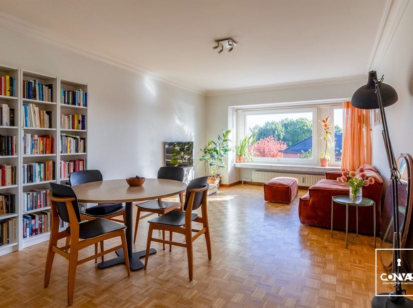 Appartement te koop in Adolf Baeyensstraat 204,
                    9040 Sint-Amandsberg