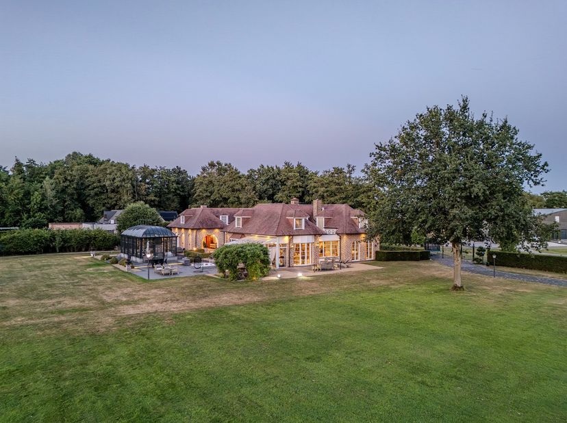 Huis te koop in ,
                    3500 Hasselt