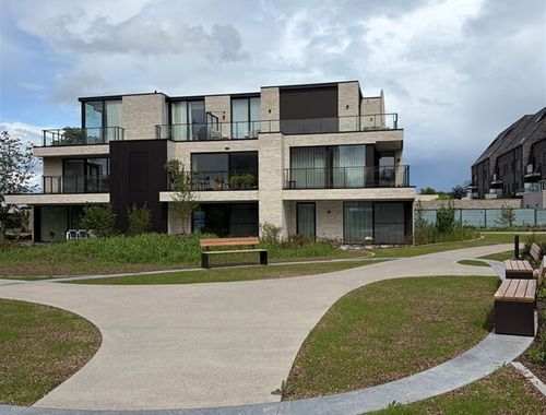                                         Appartement à louer à Lochristi, € 1.350
