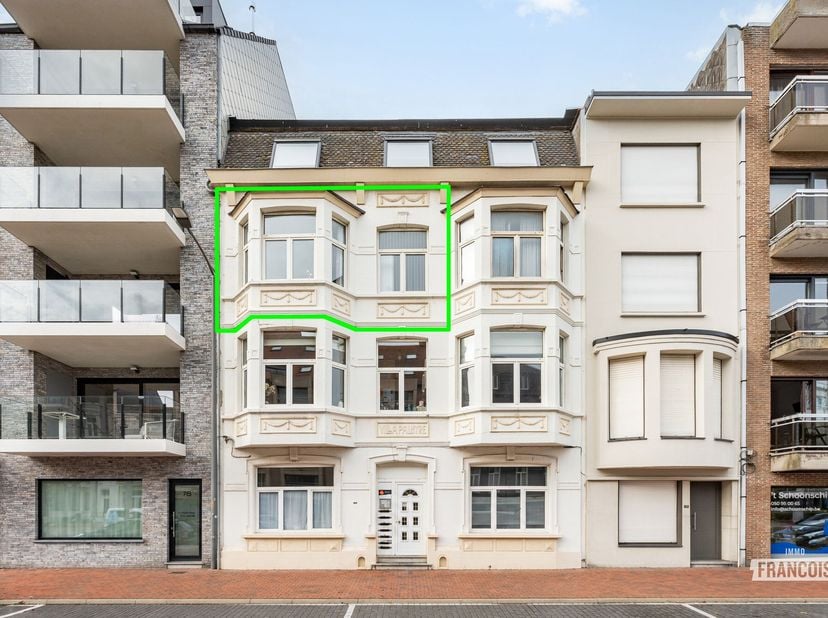 Appartement te koop in Jules de Troozlaan 80 bus 201,
                    8370 Blankenberge
