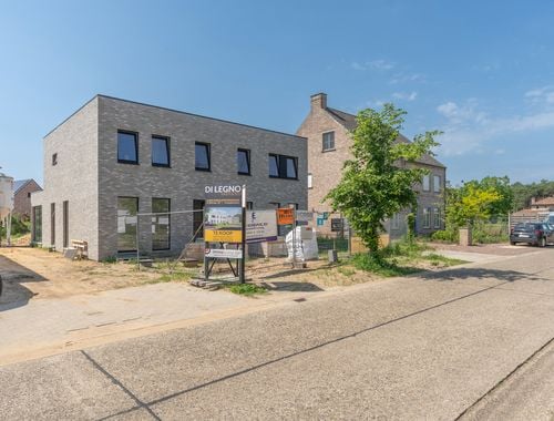                                         Maison unifamiliale à vendre à Lille, € 399.000
