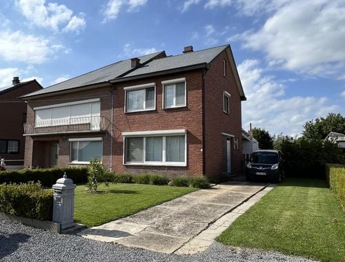                                         Eengezinswoning te koop in Rijkel, € 349.000
