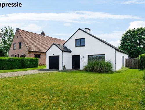                                         Maison à vendre à Wijnegem, € 449.000
