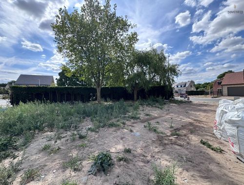                                         Bouwgrond te koop in Ettelgem, € 139.500
