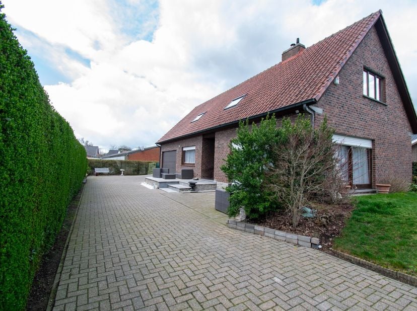 Maison à vendre
                    à 9070 Destelbergen