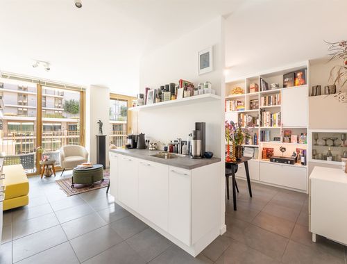                                         Studio met slaaphoek te koop in Antwerpen, € 215.000
