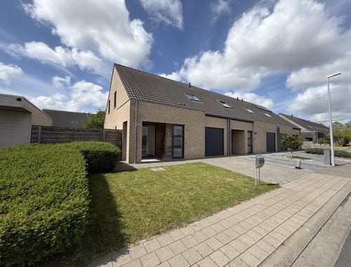                                         Woning te koop in Wevelgem, € 379.000
