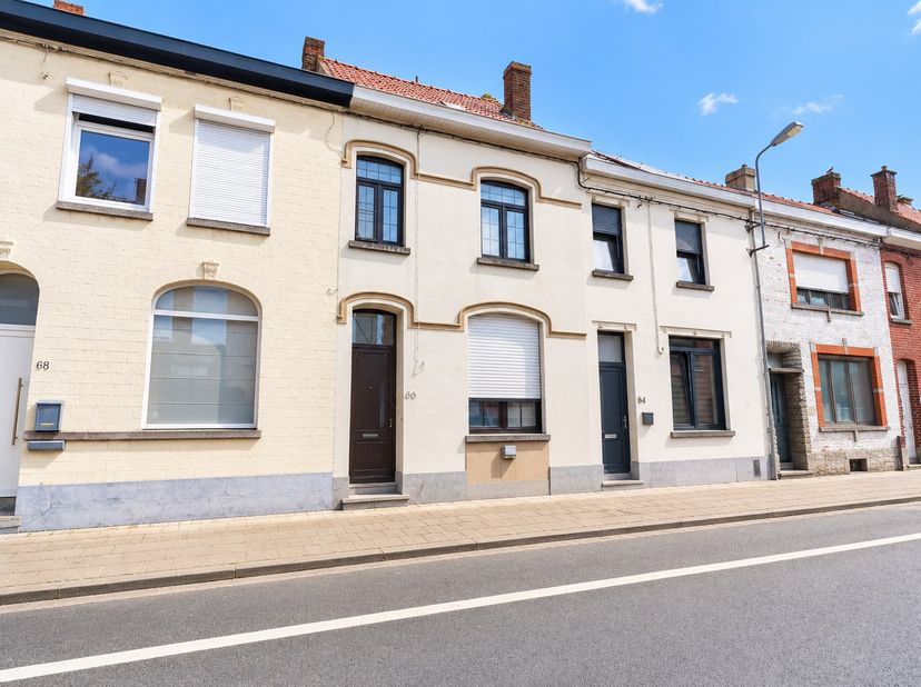 Huis te koop in ,
                    7700 Moeskroen
