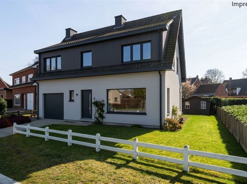 Huis te koop in Guido Gezellestraat  28,
                    2340 Beerse