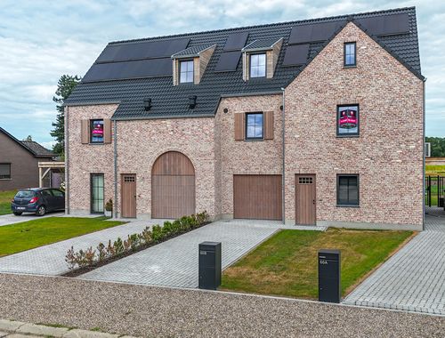                                         Duplex à vendre à Heusden, € 375.000
